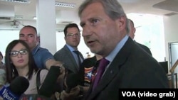 Evropski komesar za proširenje Johanes Han u razgovoru s novinarima u redakciji Vijesti u Podgorici