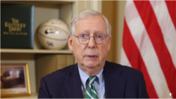 Senator Mitch McConnell mengecam penarikan pasukan AS dari Afghanistan.