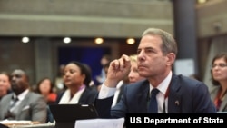 Wakil Menteri Luar Negeri AS untuk urusan diplomasi publik, Richard Stengel.