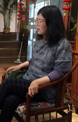 Jurnalis Zhang Zhan terlihat di Wuhan, Provinsi Hubei, China, 3 Mei 2020. (Foto: via REUTERS)