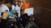 Young people gathered outside the Russian Embassy in Cairo, Egypt, Sunday night to mourn the victims and show their solidarity with Russian families, Nov. 1, 2015. (Photo: Hamada Elrasam for VOA)