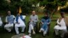 بھارتی کشمیر میں موروثی سیاست کے سائے: 'نیا آنے والا یہاں ٹک ہی نہیں پاتا'