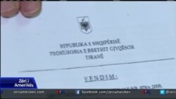 Shqipëri: Përgjimet dhe politika