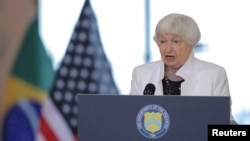 Menteri Keuangan AS Janet Yellen berbicara dalam konferensi pers di Sao Paulo, Brazil, pada 27 Februari 2024. (Foto: Reuters/Carla Carniel)