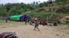 မင်းတပ် စစ်ဘေးရှောင် ပြည်သူများ။ (ဇွန် ၆၊ ၂၀၂၁။ ဓာတ်ပုံ - မင်းတပ်ပြည်သူ့အုပ်ချုပ်ရေးသတင်းအဖွဲ့)