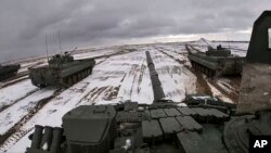 Vojne vježbe ruskih i bjeloruskih snaga u Bjelorusiji (Foto: NATO concerned by Russian exercises in Belarus, Moscow criticizes USRussian Defense Ministry Press Service via AP)