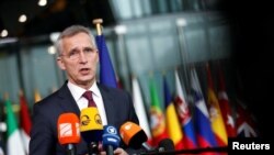 16일 벨기에 브뤼셀에서 북대서양조약기구(NATO·나토) 국방장관 회의 직전 옌스 스톨텐베르그 사무총장이 기자회견하고 있다.