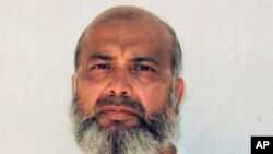  سیف اللہ پراچہ کی وکیل نے تصدیق کی ہے کہ گوانتانامو بے میں 16 سال سے قید پاکستانی کی رہائی کی منظوری پیر کو دی گئی۔
