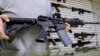 รวมข่าวธุรกิจ: Walmart ประกาศเลิกขายปืน semi-automatic 