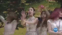 K-Pop က Twice ဖျော်ဖြေပွဲနဲ့ အာရှအဆိုတော်တွေ ပေါင်းဆိုတဲ့ သီချင်း