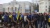 ისრაელმა უკრაინულ სამოქალაქო და გადაუდებელი დახმარების ჯგუფებს ჩაფხუტები და ჟილეტები გადასცა