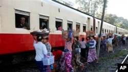 Myanmar Daily Life