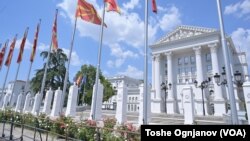 Новата влада во Скопје ги уверува и сојузниците и Киев дека останува посветена на поддршката на Украина во одбрана од руската агресија