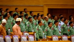 လွှတ်တော်တွင်း တပ်ကိုယ်စားလှယ်လျှော့ချရေး ပူးတွဲကော်မတီ ဆွေးနွေး