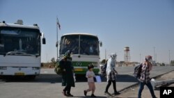 ملل متحد گفته است که از اول جنوری تا پایان می ۲۰۲۴ نزدیک به ۵۹۵هزار مهاجر افغان از ایران و پاکستان به افغانستان بازگشته اند.