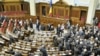Рада готується дозволити продаж землі і здачу в оренду труби